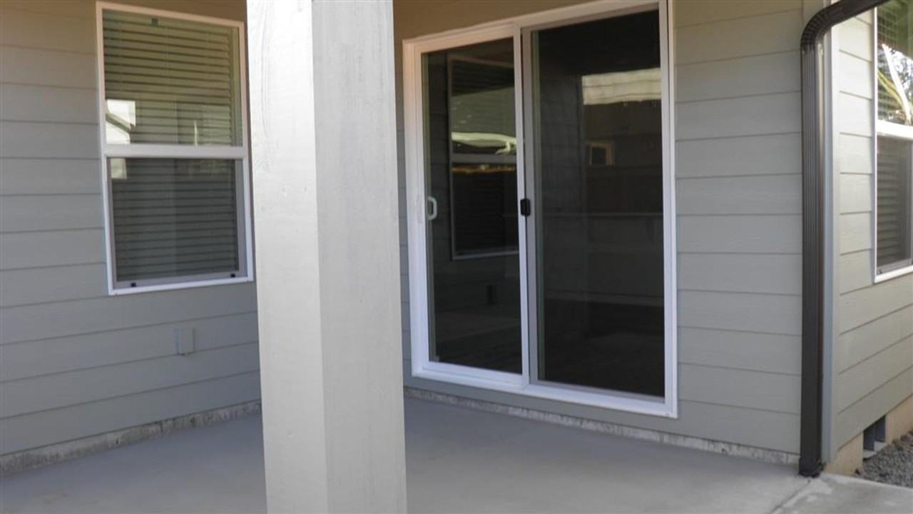 20780 Se Shea Ct - Photo 3 of 16