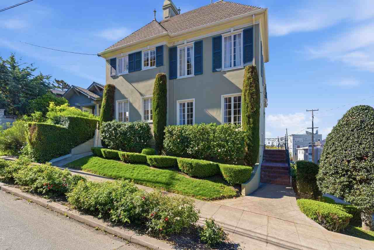 501 Mandana Blvd - Photo 2 of 47