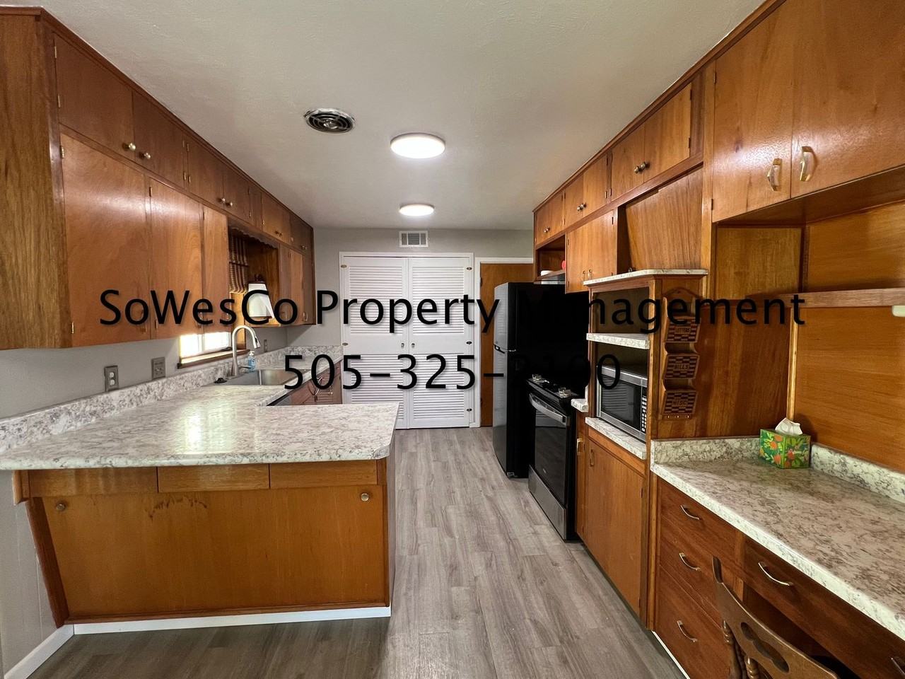 110 W 32nd St - Photo 6 of 23