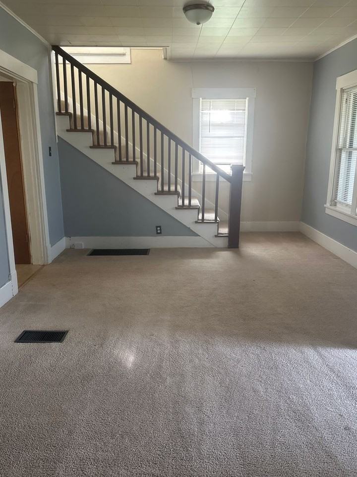 919 S 20th St - Photo 2 of 13