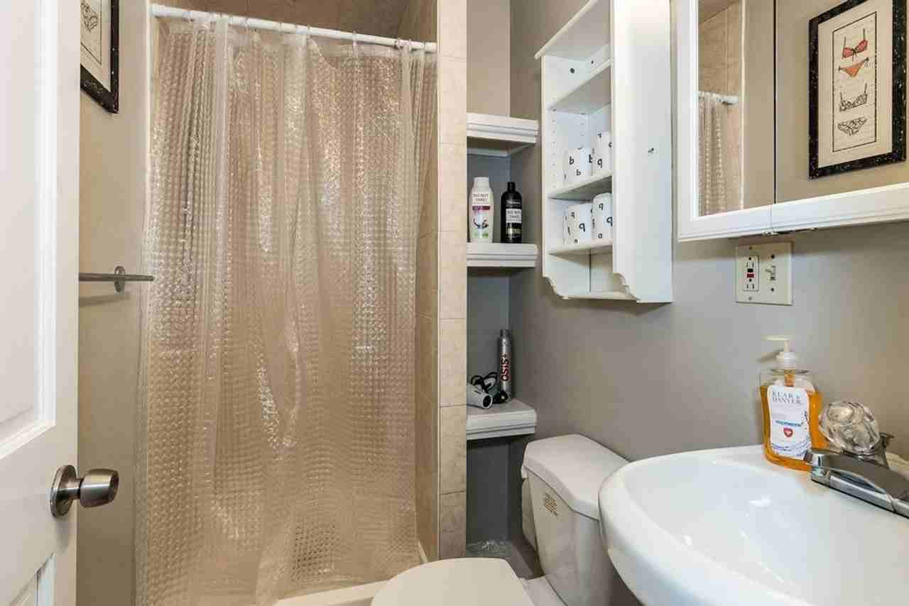 43 Grove St - Photo 6 of 10
