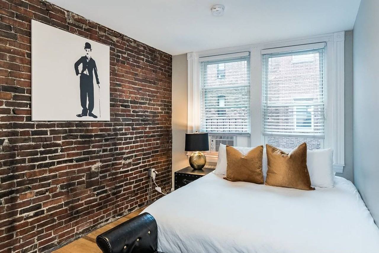 43 Grove St - Photo 7 of 10