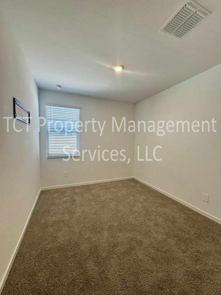 4265 W Janie St - Photo 7 of 14