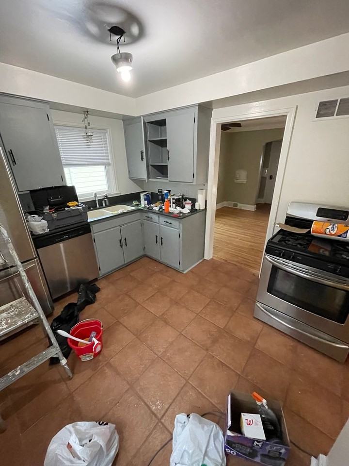 3209 E Superior St - Photo 5 of 19