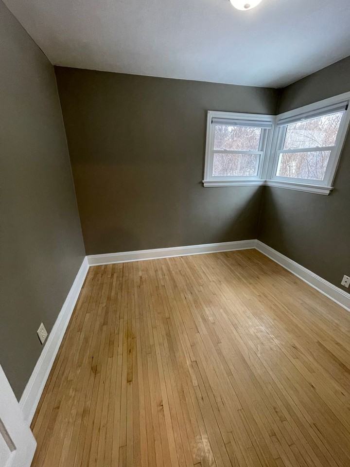 3209 E Superior St - Photo 7 of 19