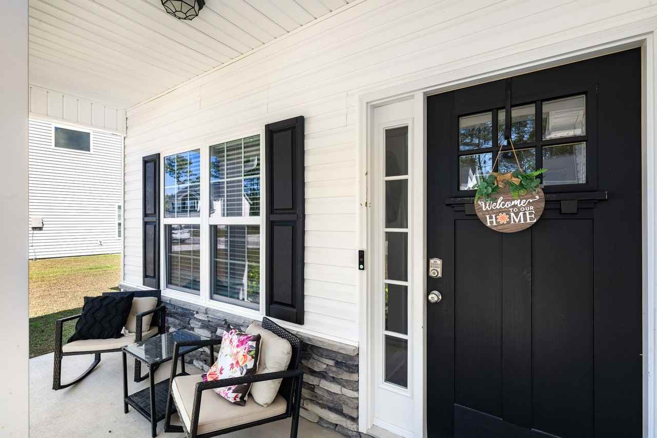 227 Lookout Ln - Photo 4 of 41