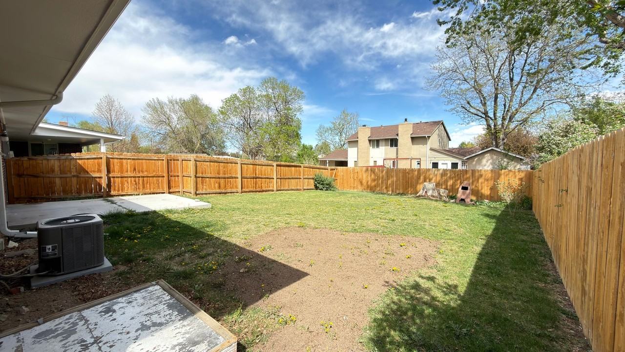 30 S Pierce St - Photo 6 of 28