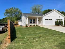 1302 Spring Dr - Photo 1 of 1