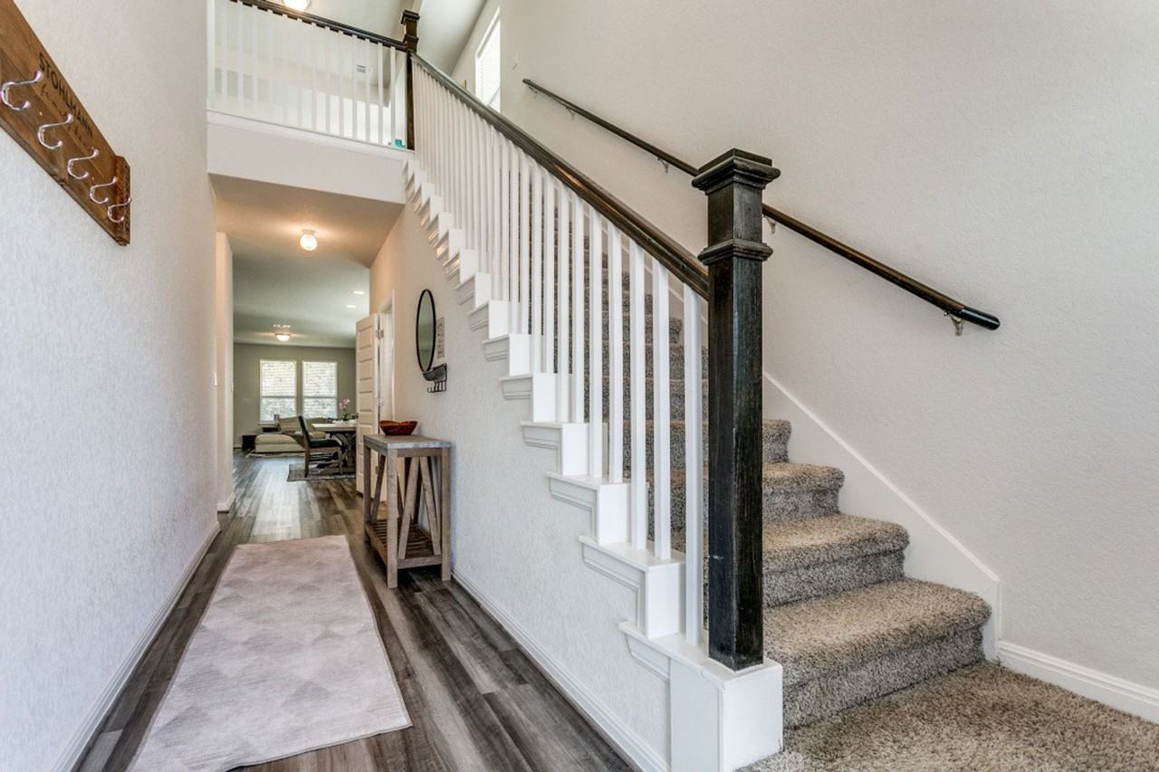 15051 Summer Lynn Pl - Photo 4 of 38