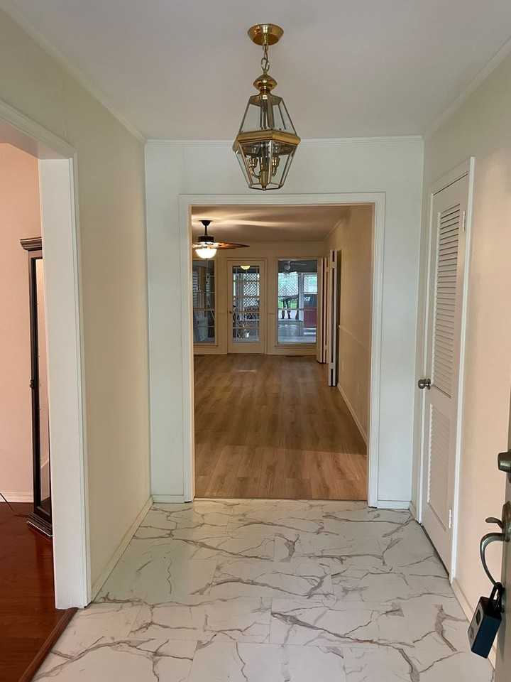 3701 Austin Ave - Photo 4 of 42