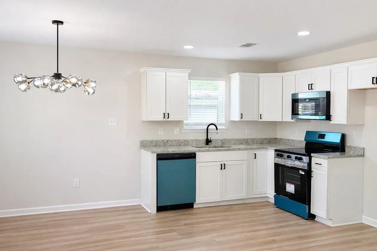 3171 Celt Cv - Photo 4 of 15