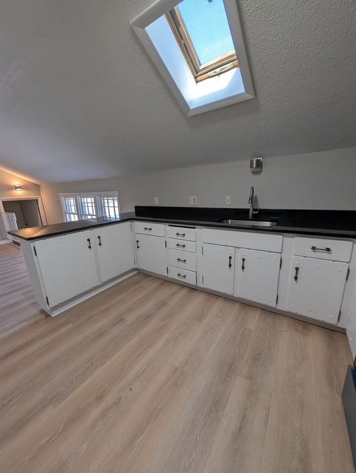 240 S Main St - Photo 4 of 11