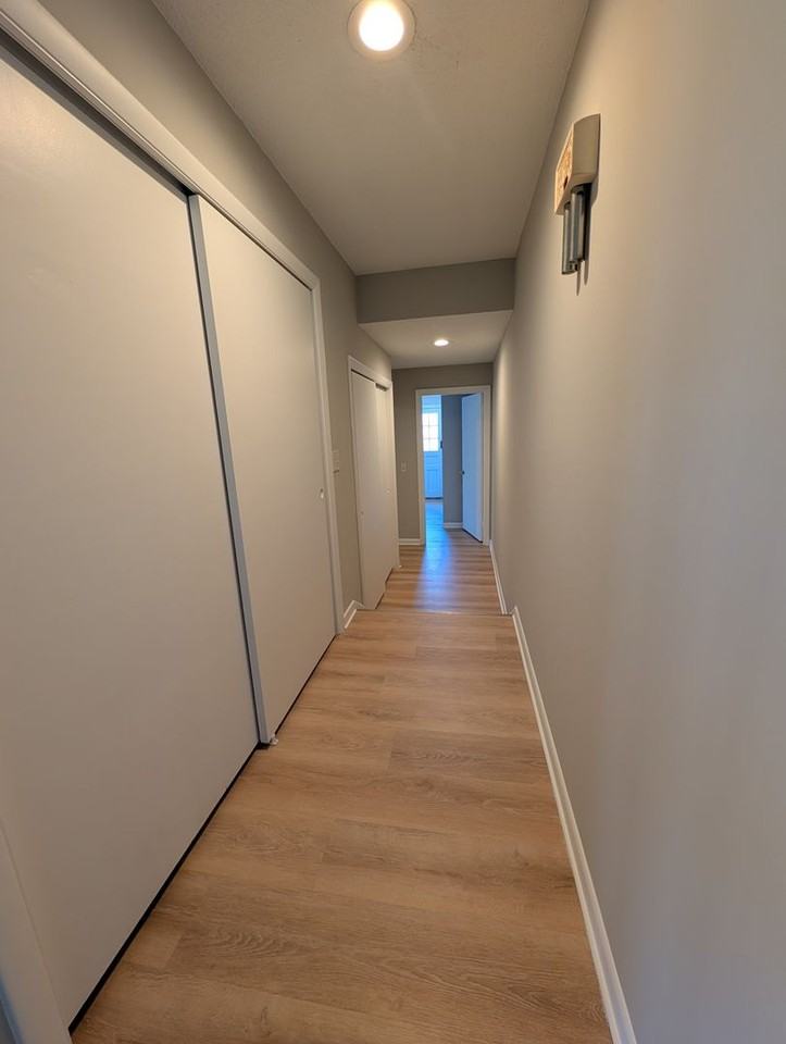 240 S Main St - Photo 6 of 11