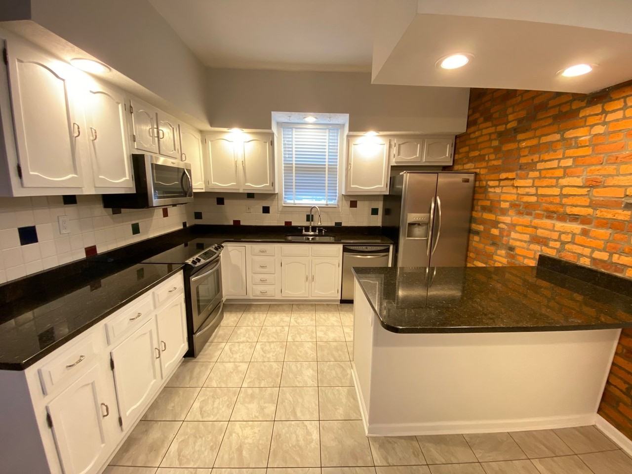 42 E 3rd Ave - Photo 6 of 18