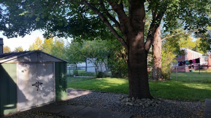 253 Windsor Cir S - Photo 2 of 7