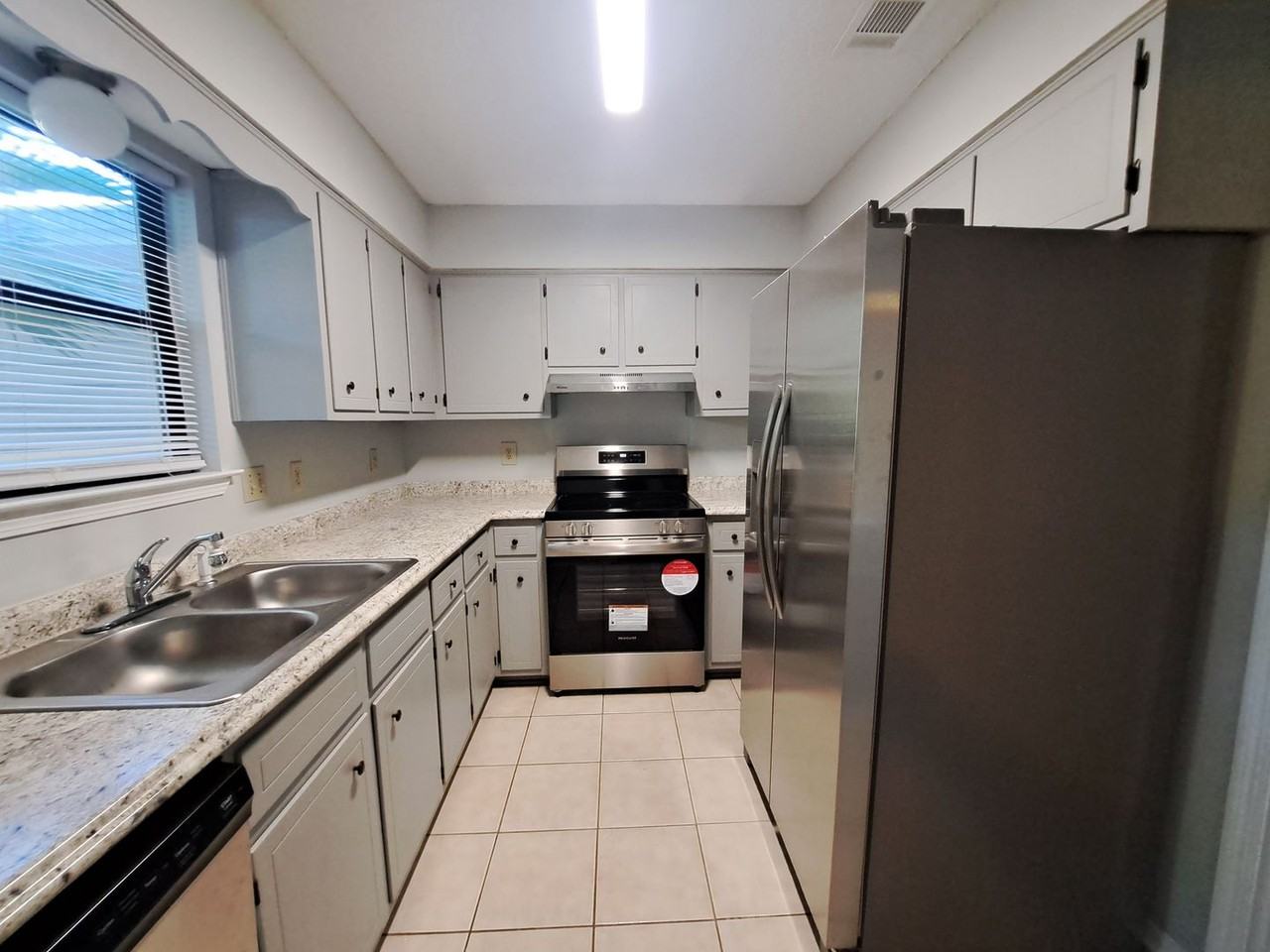 6204 Forest Pines Dr - Photo 6 of 19