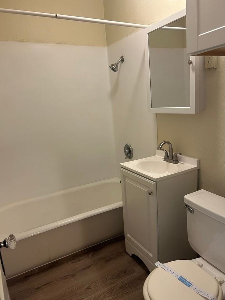 525 Nw Monroe Ave #112 - Photo 6 of 6
