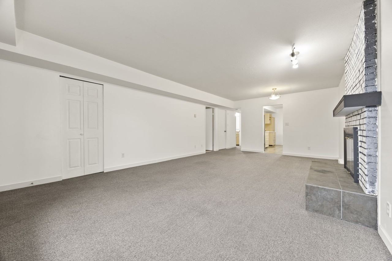 Orwell St & Bond St - Photo 2 of 22