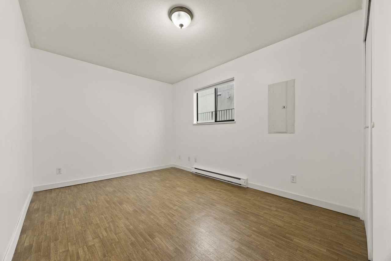 Orwell St & Bond St - Photo 3 of 22