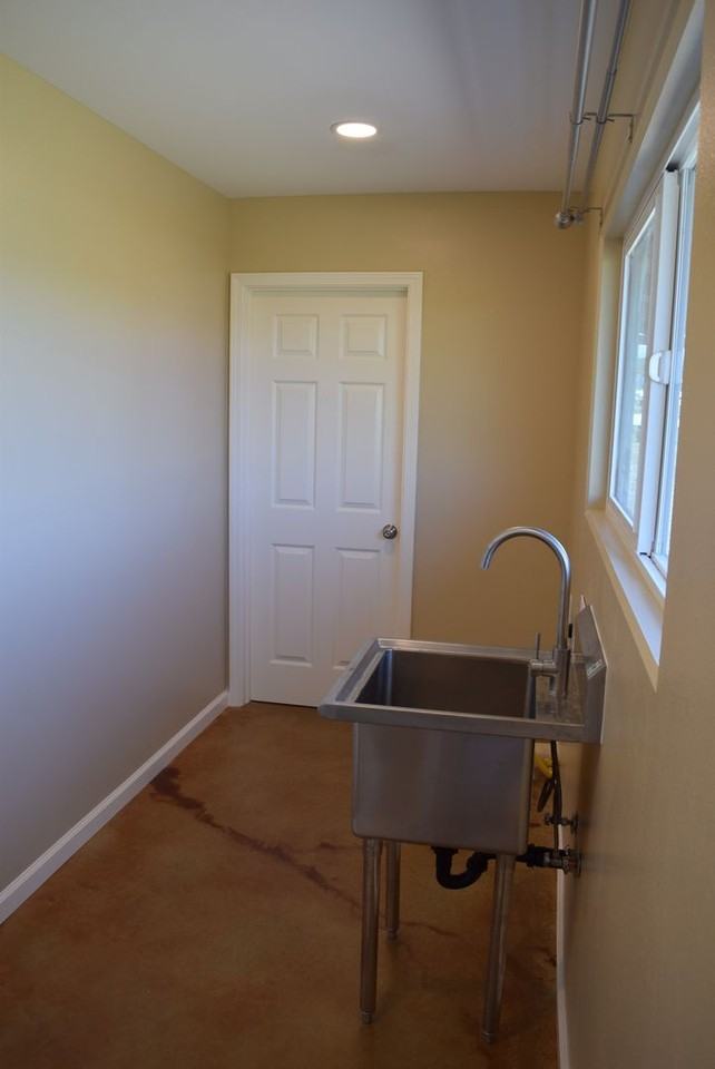 1767 Kilauea Ave #3 - Photo 5 of 5