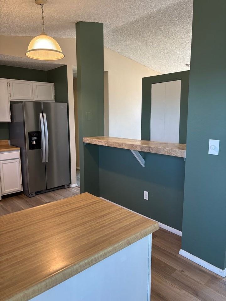 3180 Zephyr Dr - Photo 4 of 17