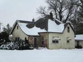 2304 Lafayette St - Photo 1 of 1