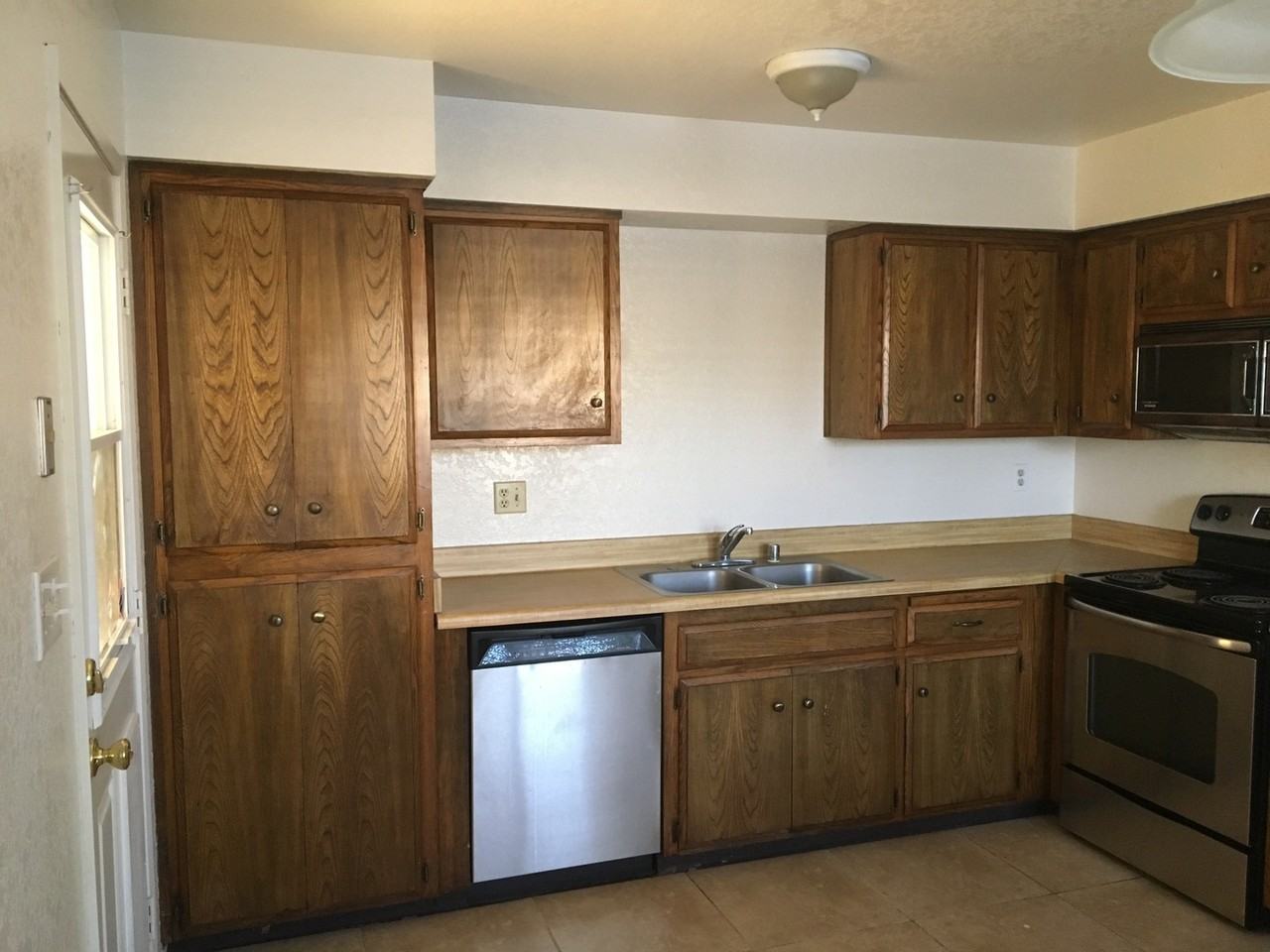 6425 Plaquemines Dr - Photo 7 of 21