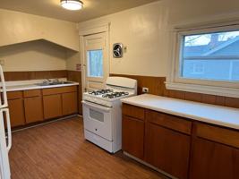 featured image of 515 W Franklin St