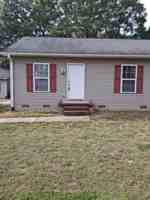 featured image of 1515 Pollard Ave