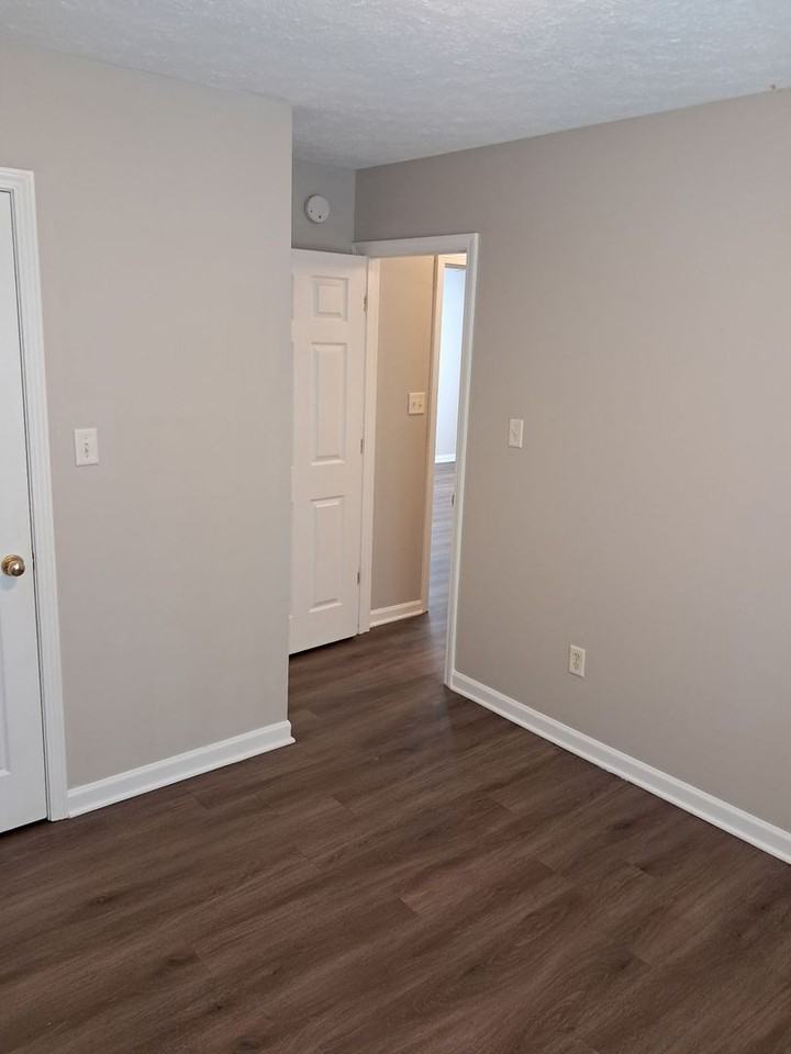 1515 Pollard Ave - Photo 3 of 12