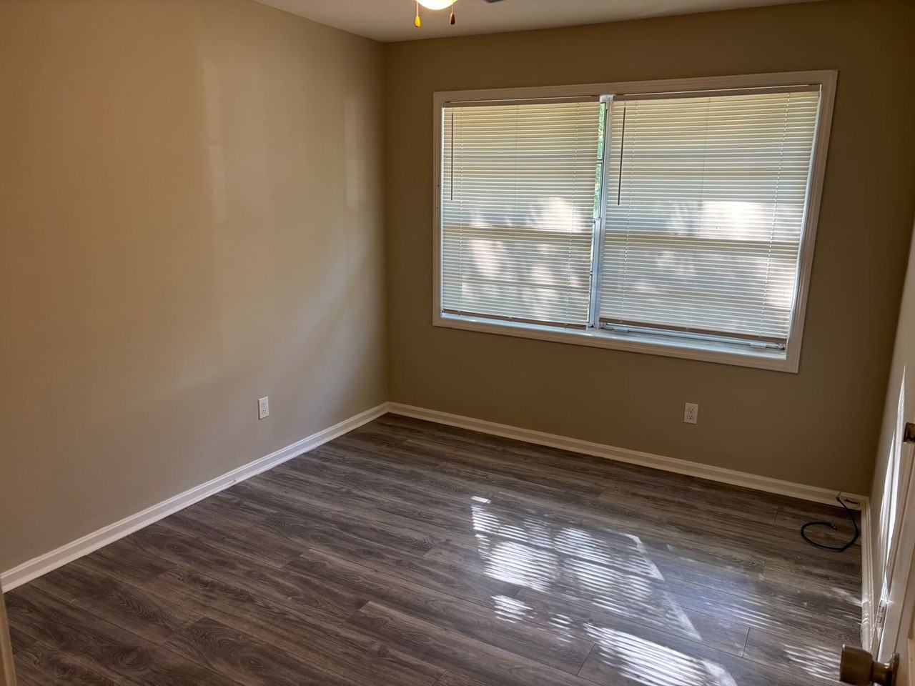 1507 Celia Dr - Photo 6 of 10