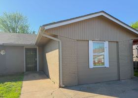 featured image of 242 Windsor Way