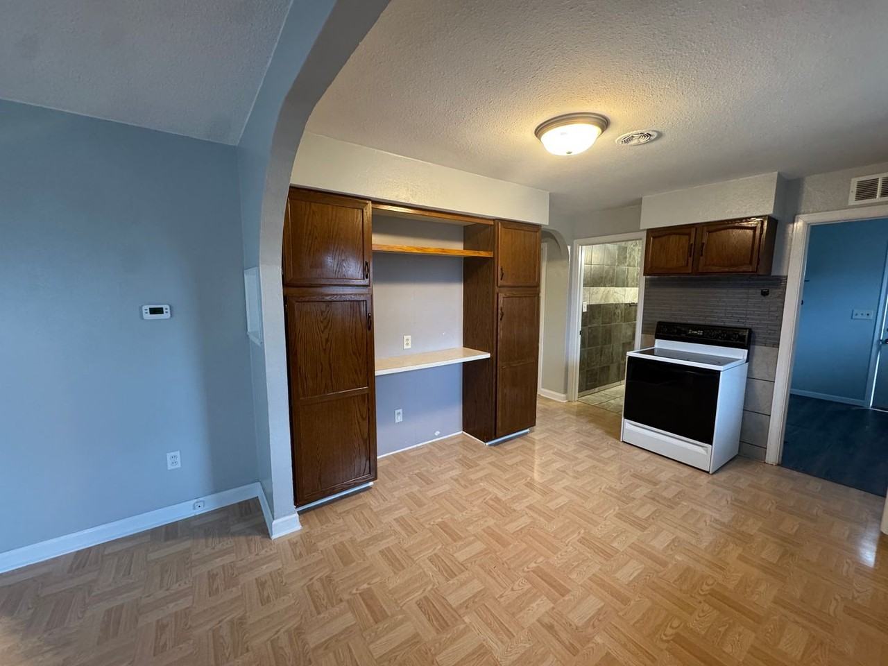 1007 Cooper Dr - Photo 4 of 12