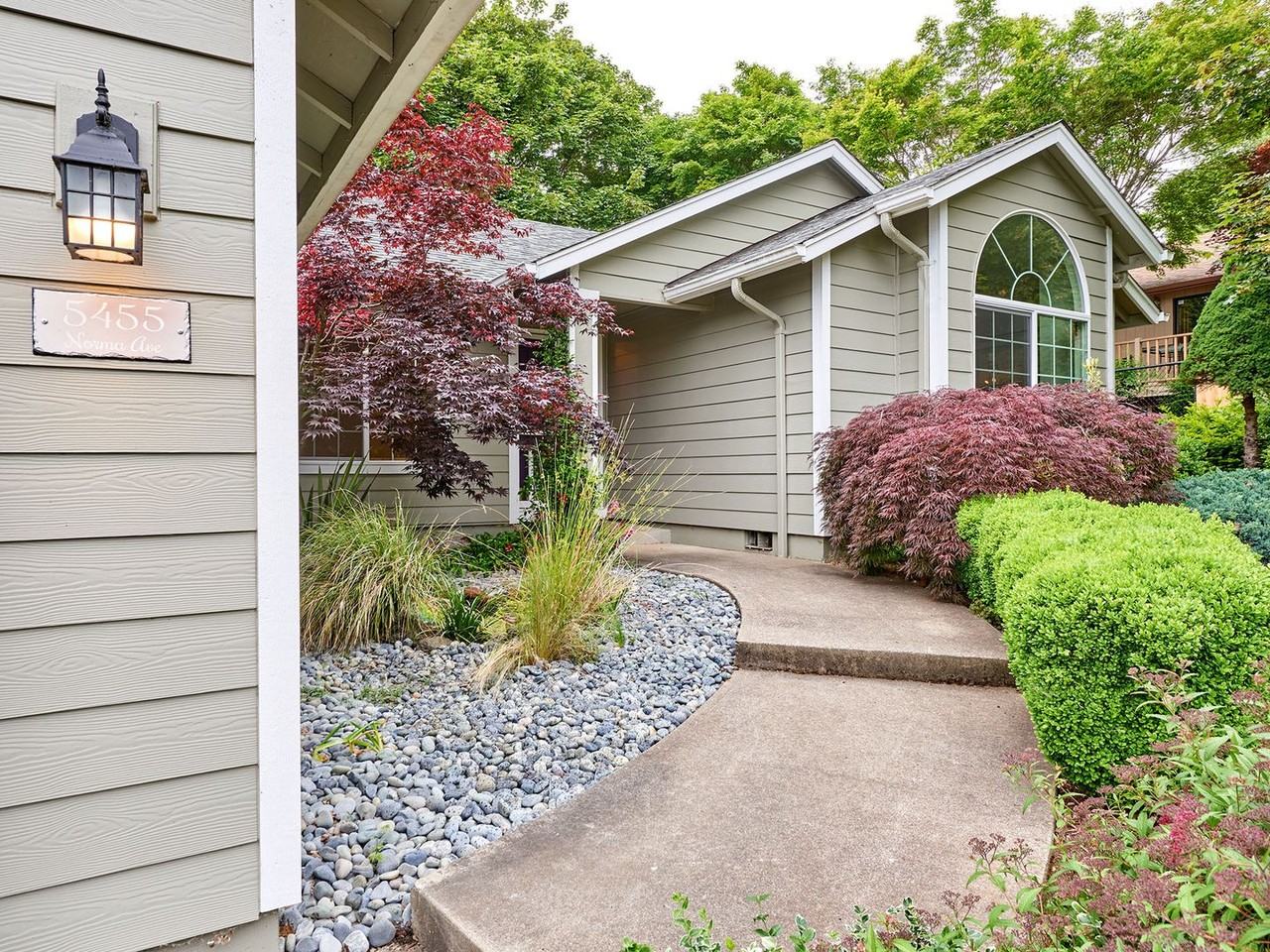 5455 Norma Ave Se - Photo 2 of 42