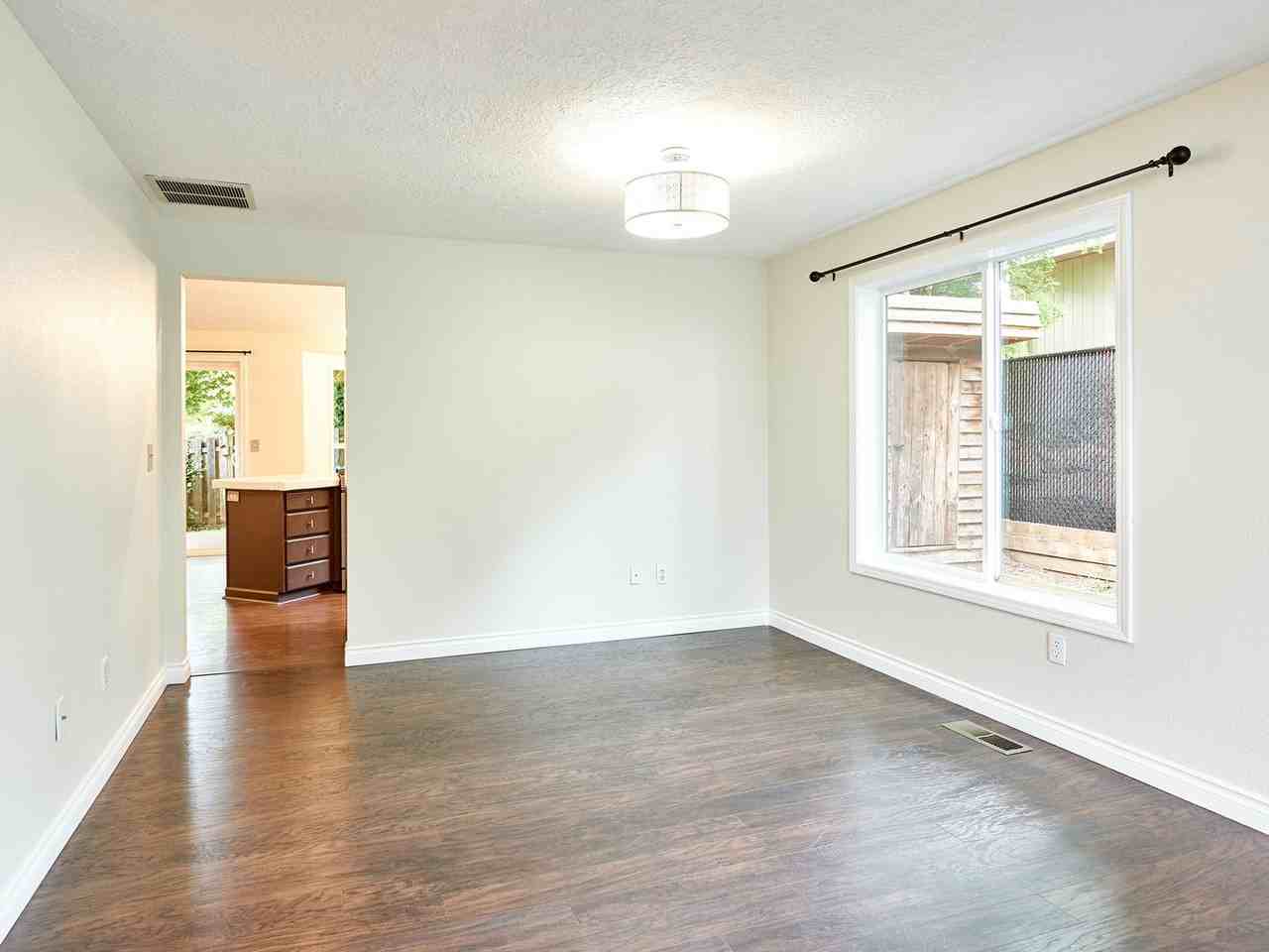 5455 Norma Ave Se - Photo 7 of 42