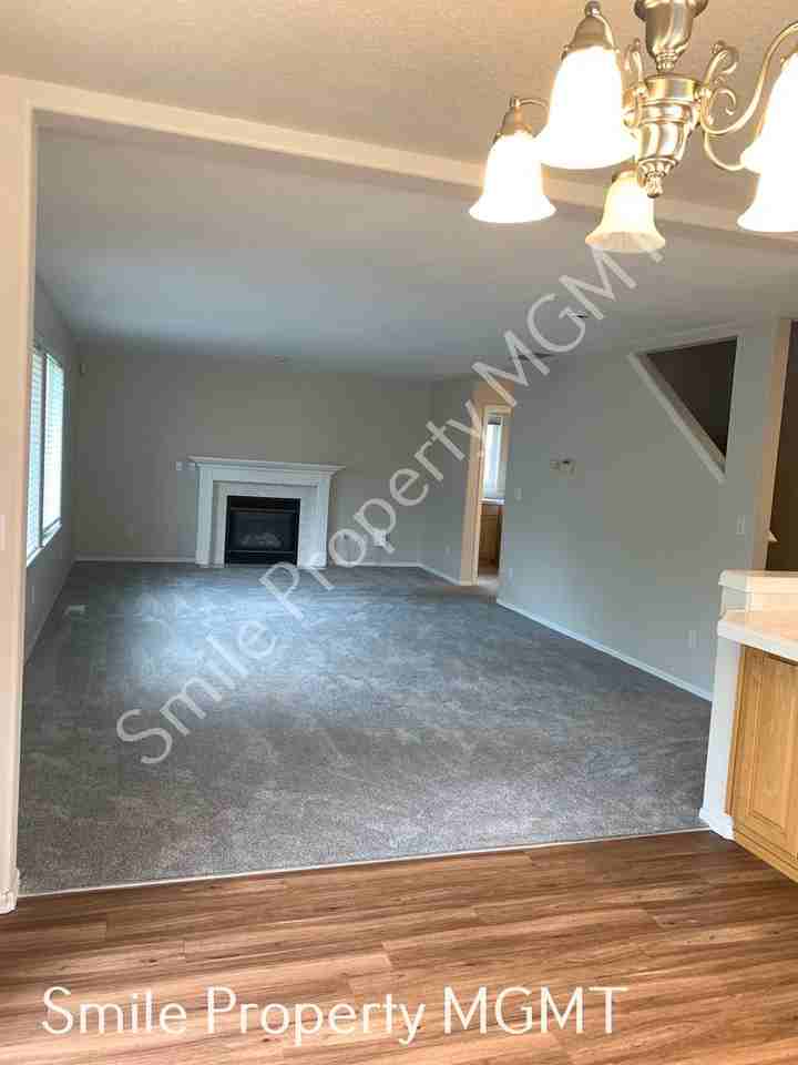 13840 Se 131st Ave - Photo 5 of 19