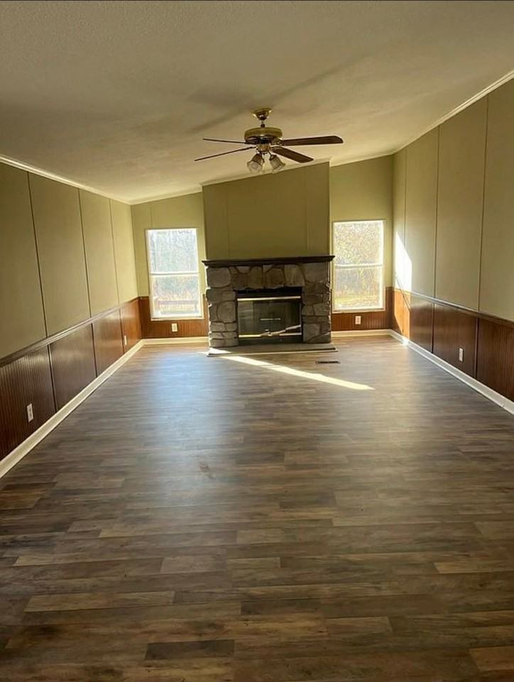 3289 Bradshaw Rd - Photo 3 of 11