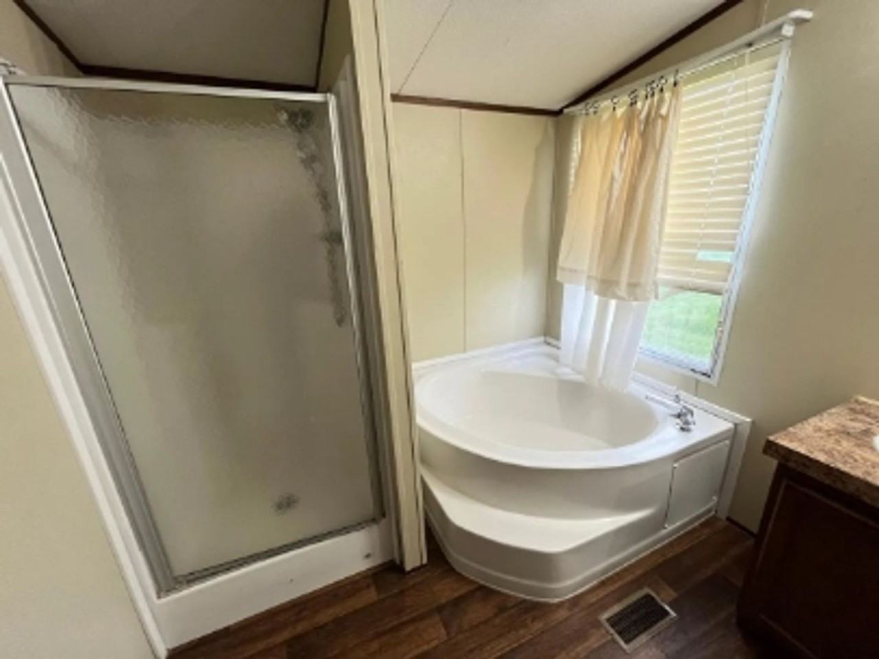 5260 5260 SWCR 1140 - Photo 5 of 5