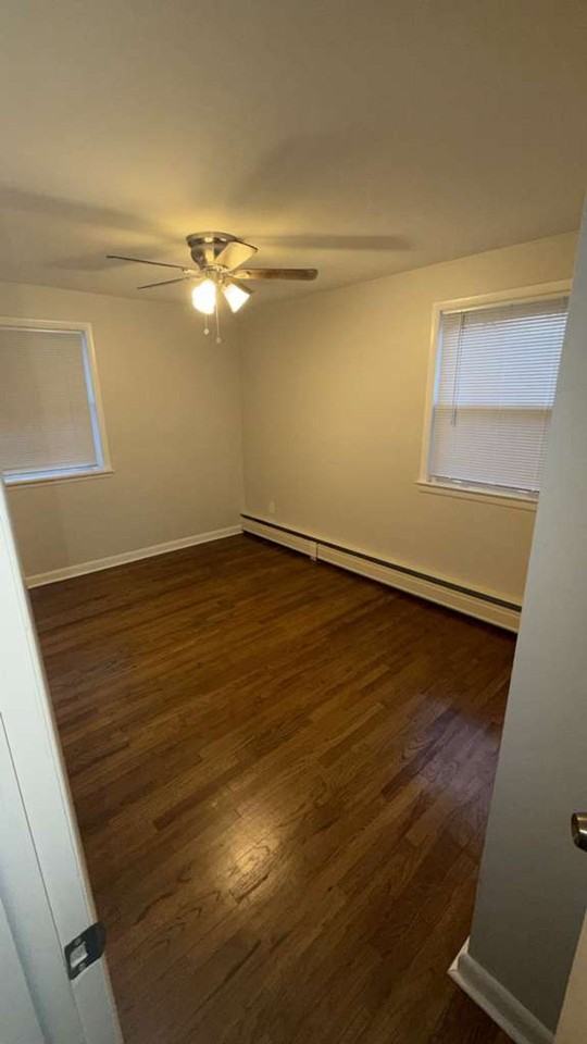 Rockwell Pointe Apartments - Photo 3 of 7