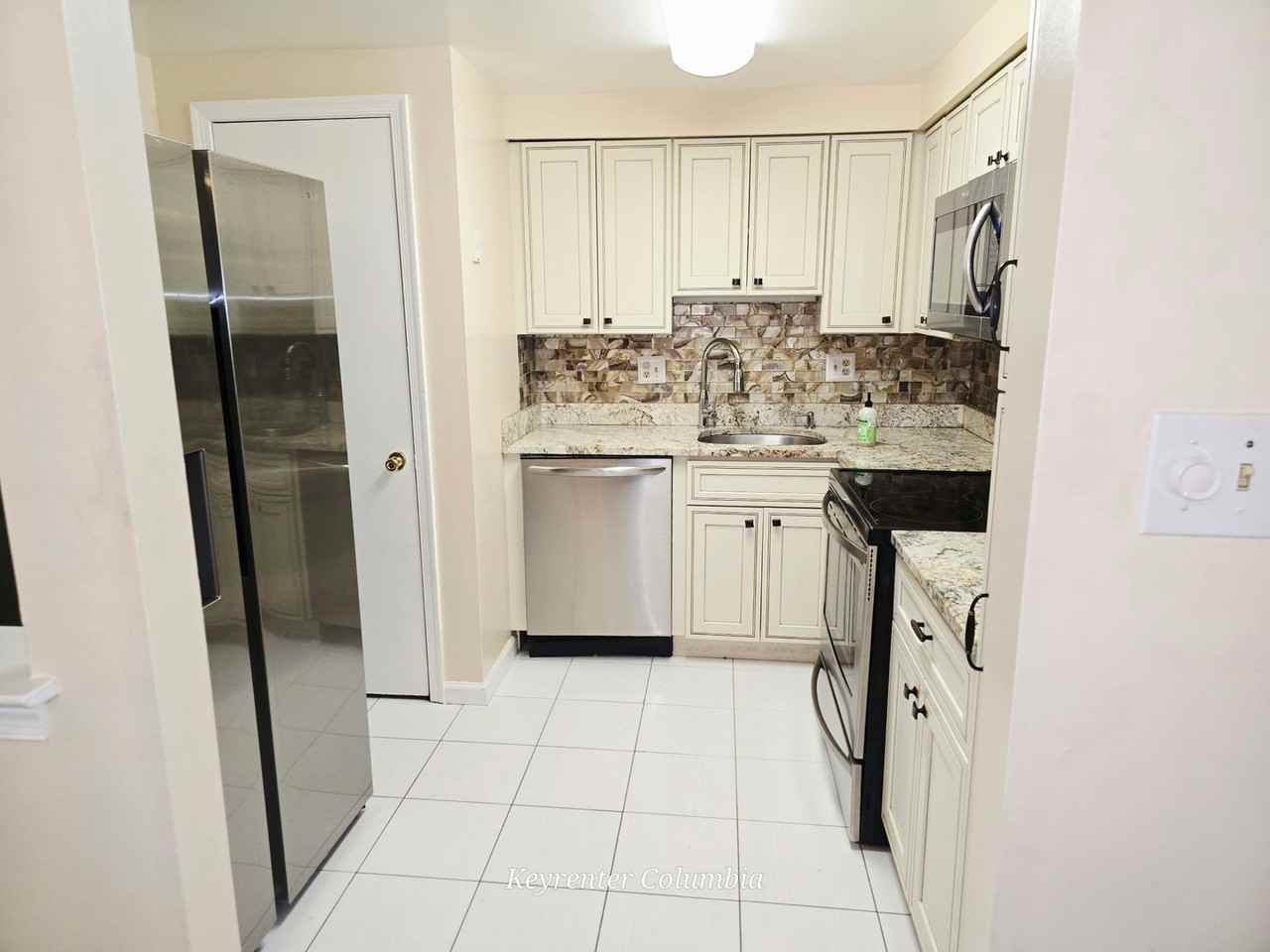 14755 Wexhall Ter - Photo 7 of 27