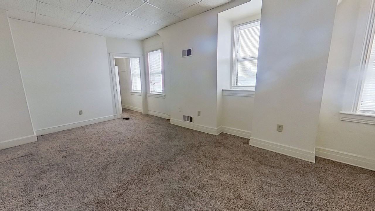 202 E King St #1 - Photo 6 of 7