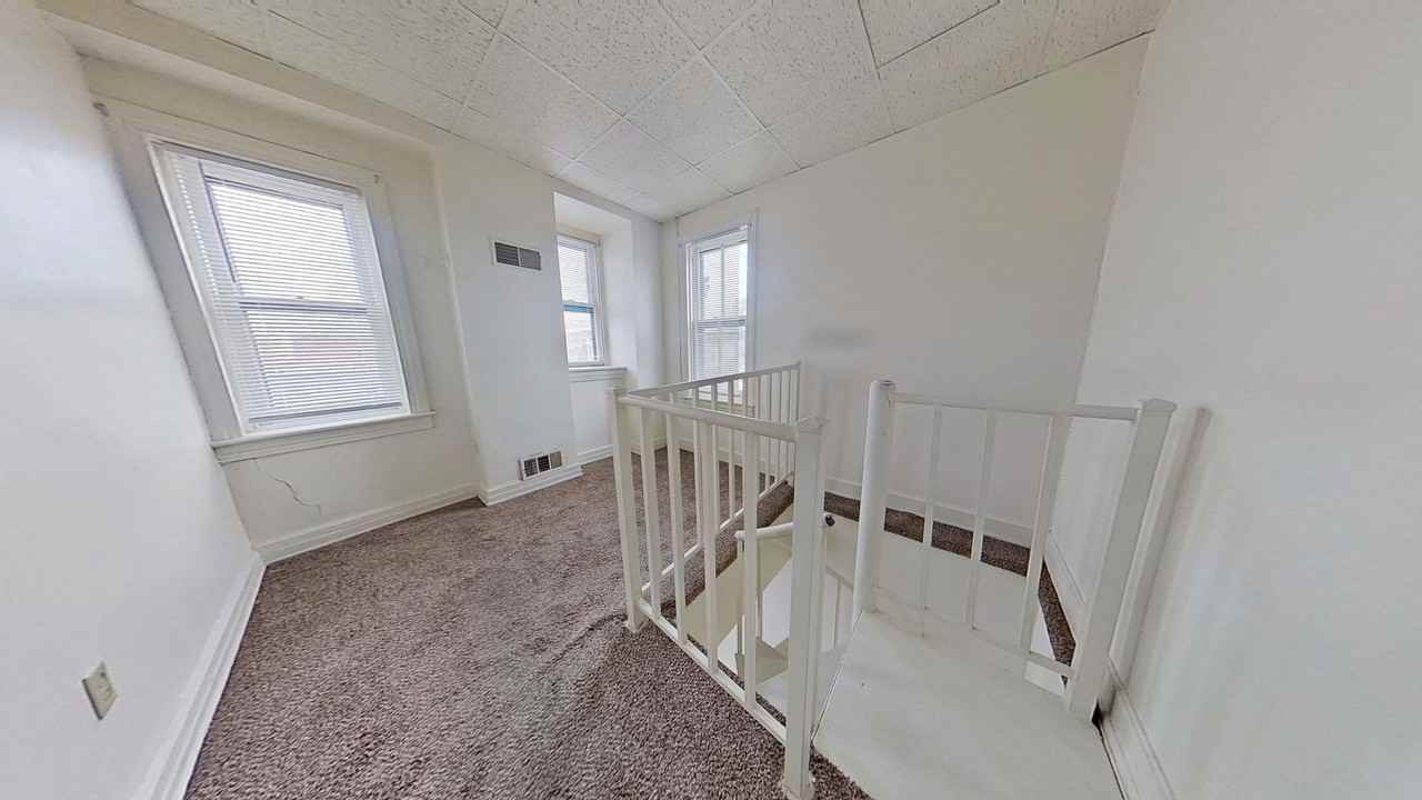 202 E King St #1 - Photo 7 of 7