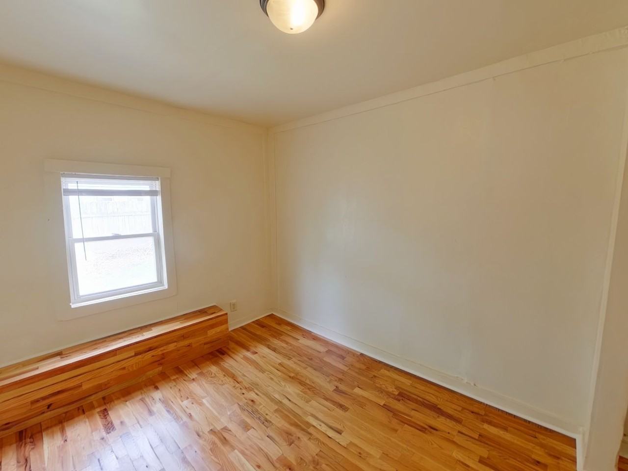 3632 E 31st St S - Photo 7 of 7