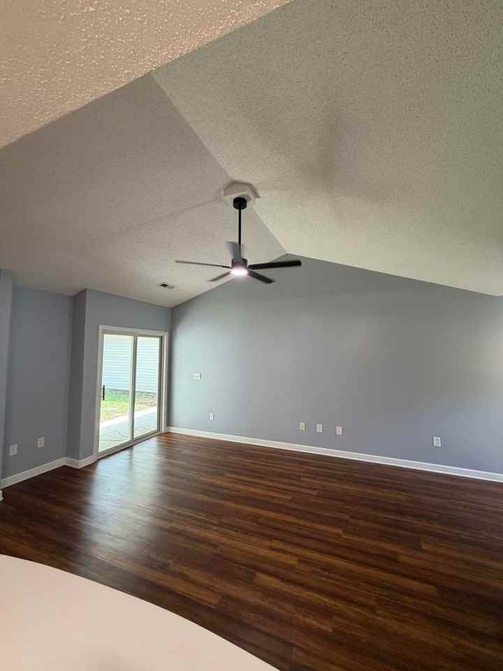 222 Tobiano Dr - Photo 5 of 15