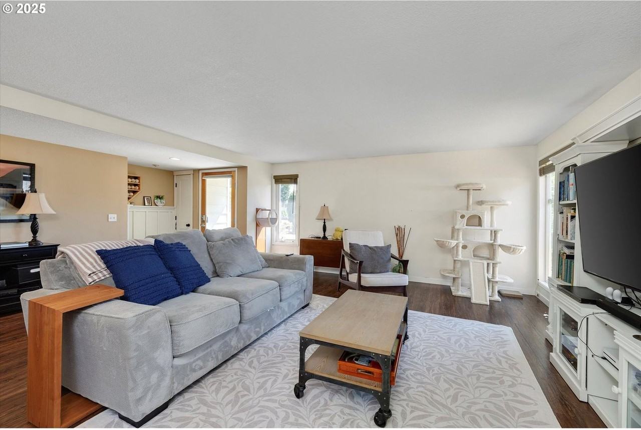 13970 Sw Bull Mountain Rd - Photo 7 of 31