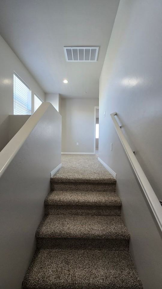 1837 Walnut Dr - Photo 7 of 36