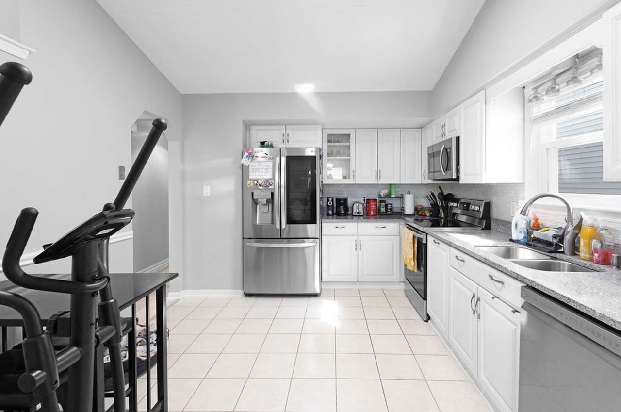 1333 Graylyn Ct - Photo 6 of 14