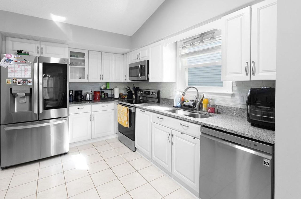 1333 Graylyn Ct - Photo 7 of 14