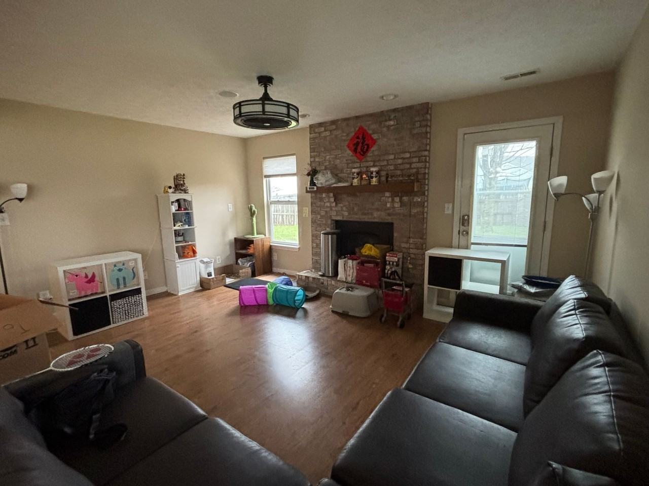 4631 Elijah St - Photo 3 of 19