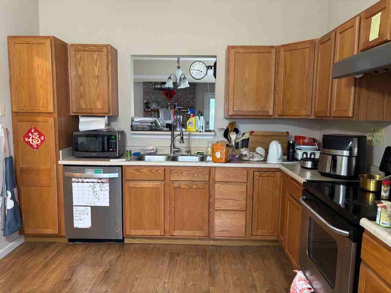 4631 Elijah St - Photo 6 of 19